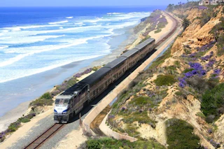 Pacific Surfliner Oxnard